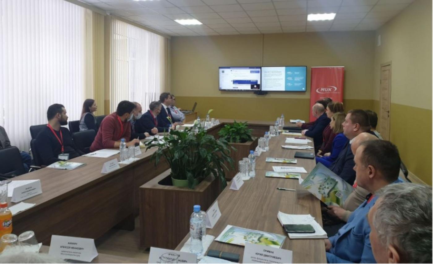 В МИПК и ПК БНТУ прошел круглый стол руководителей проектных институтов и организаций Беларуси